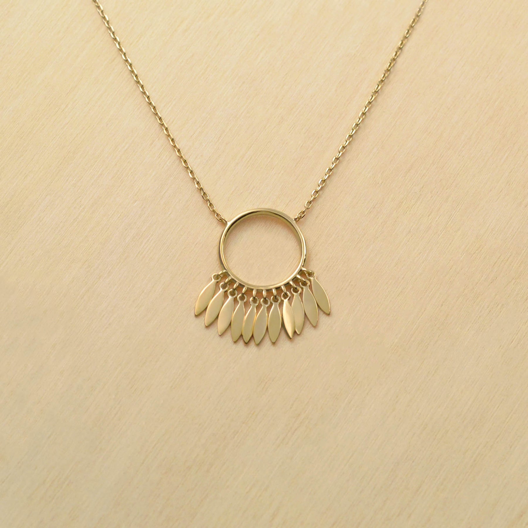 Collier SHADE cercle - plaqué or