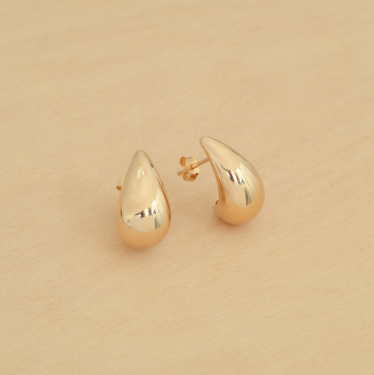 Boucles d'oreille GOUTTE (petites) - plaqué or