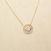 Collier PALME - plaqué or & nacre blanche - Bijoux fantaisie femme | Votre boutique en ligne de bijoux fantaisie - yukablanc