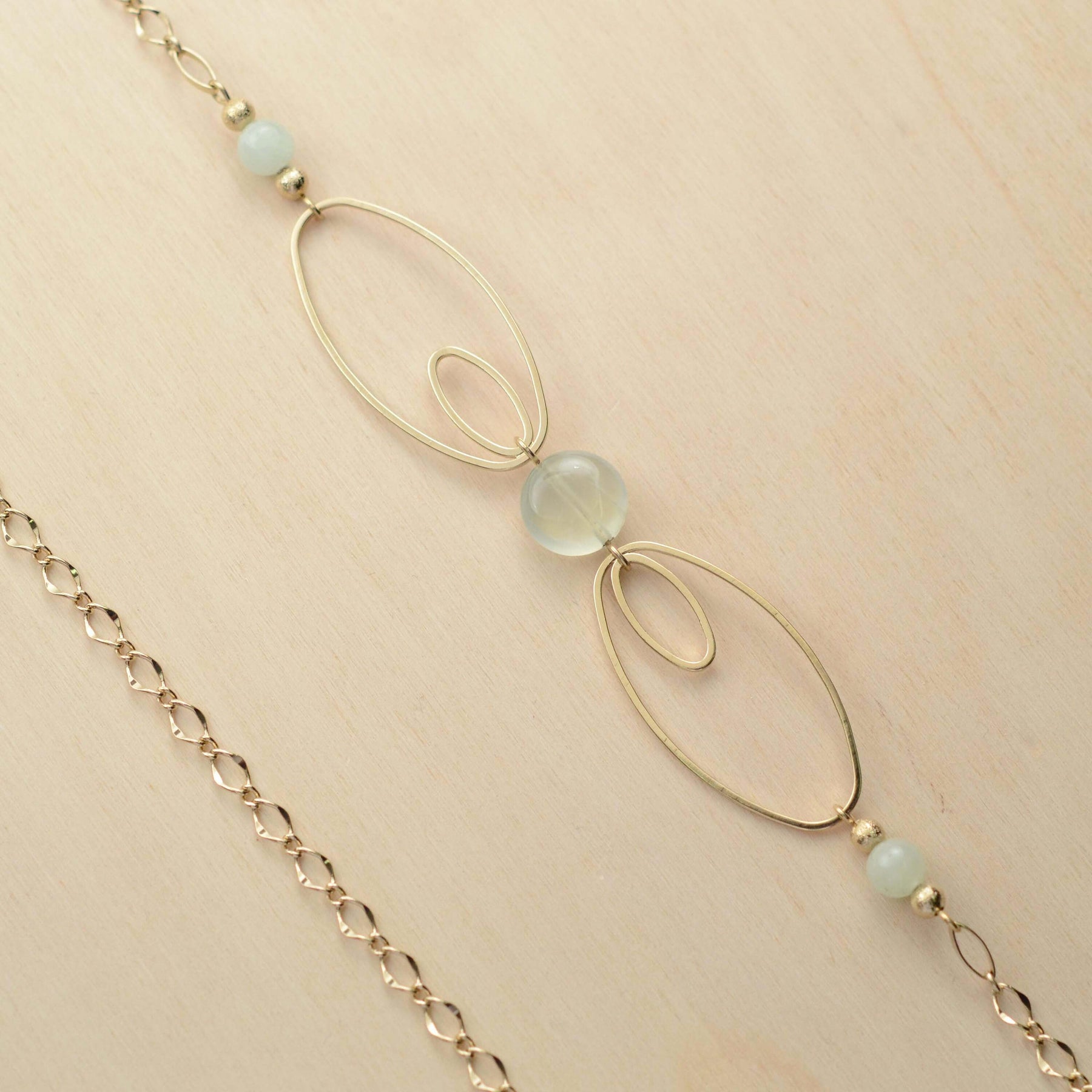 Sautoir NÉBULEUSE - plaqué à l'or fin 24 carats & morganite - Bijoux fantaisie femme | Votre boutique en ligne de bijoux fantaisie - yukablanc